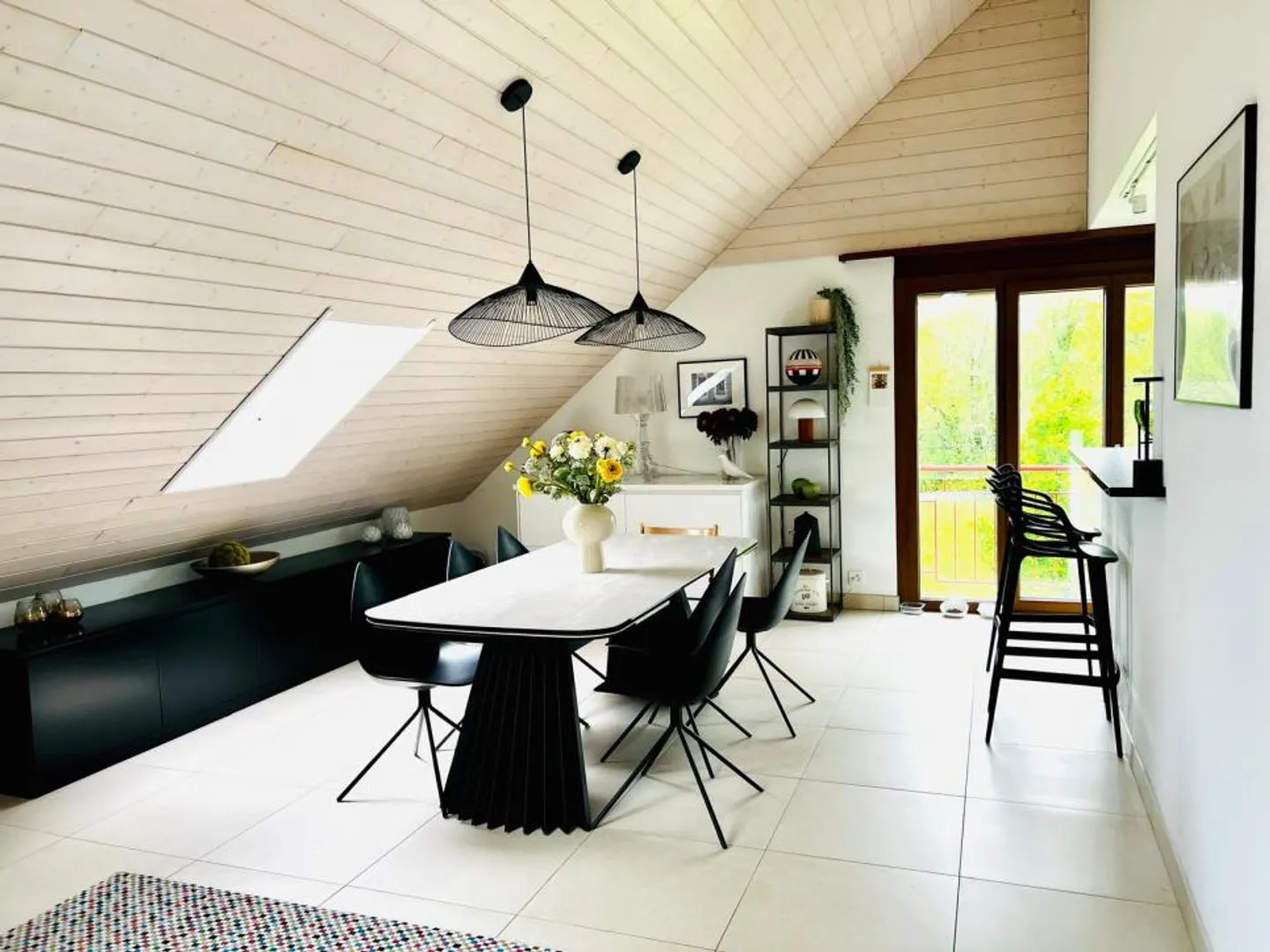 Duplex attico spazioso e luminoso con vista libera - Foto 5 di 8