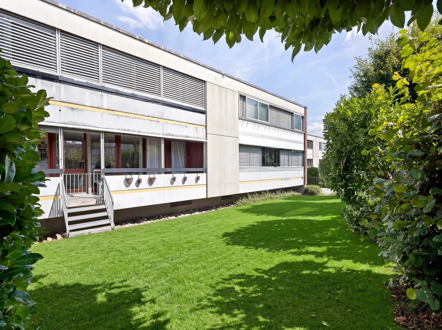 Modern Apartment with Nature Views - Photo 12 of 13