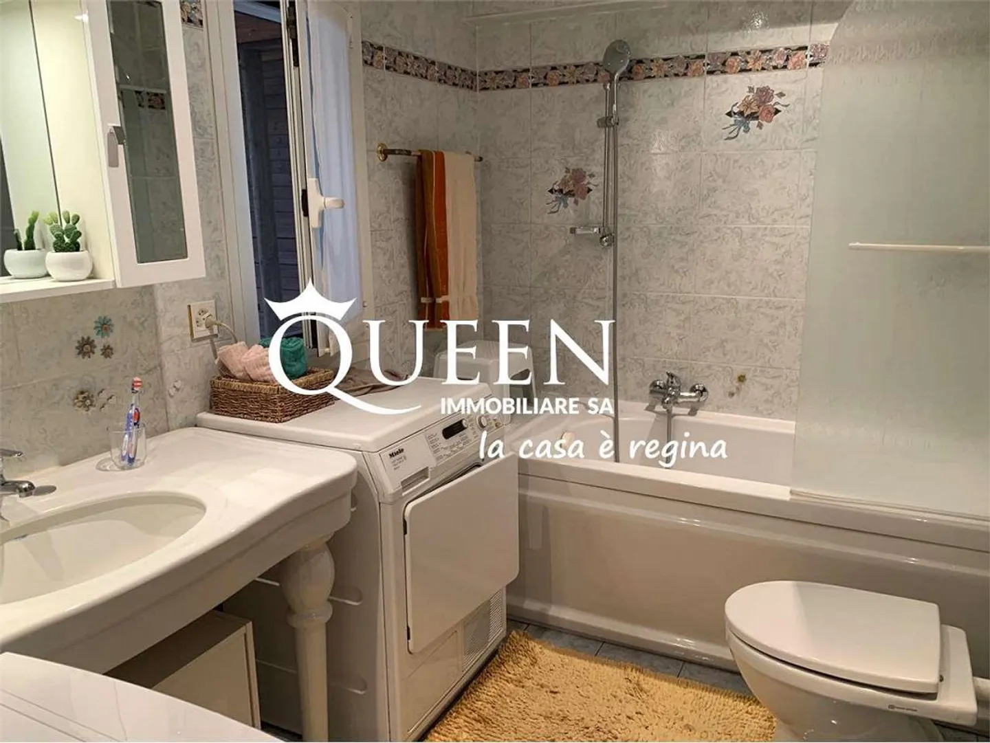 Vacallo: 4,5-Zimmer-Wohnung, 110 qm, Dachgeschoss, kleiner Garten, Option - Foto 8 von 13