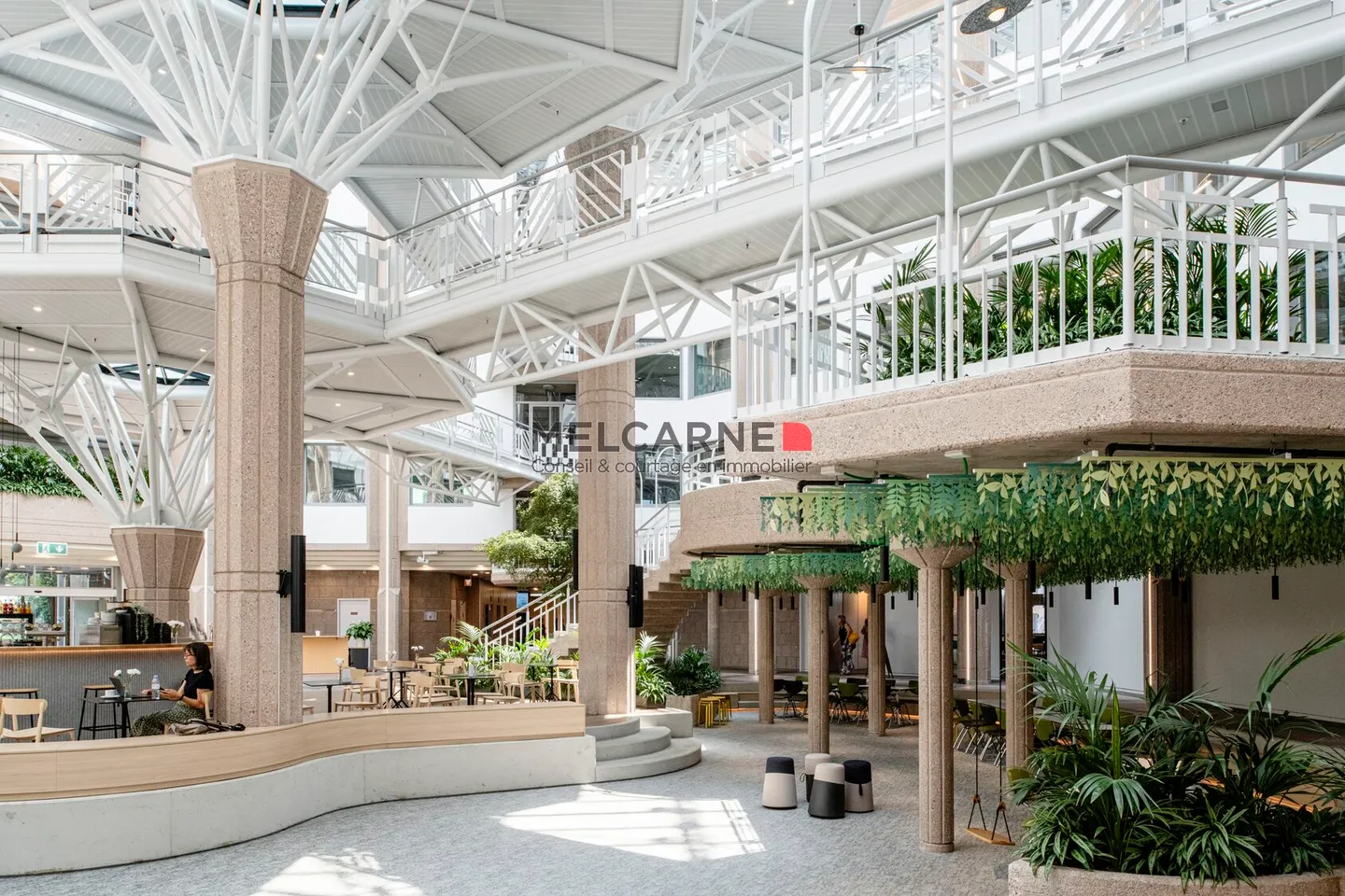 Mischgenutztes Gebäude mieten - Foto 2 von 4