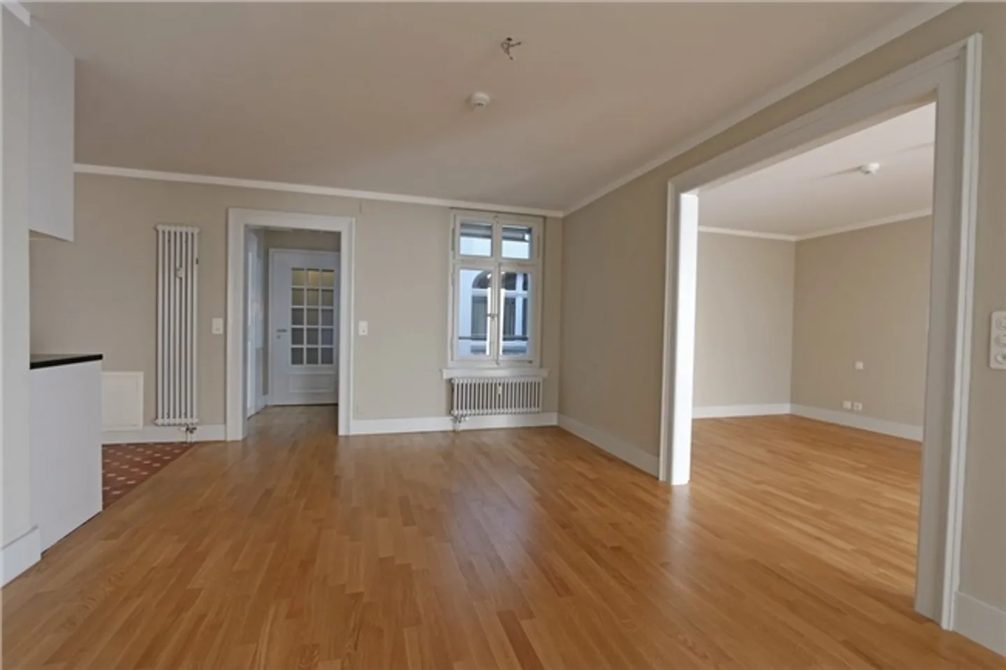 Appartement à louer - Photo 3 sur 10