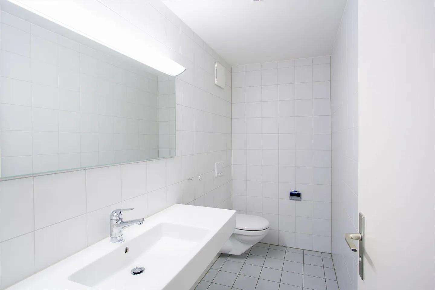 Votre nouveau lieu de travail à Sins dans un emplacement central - Photo 4 sur 5