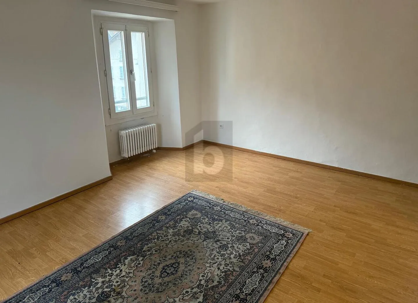 Spacious with a View - Photo 4 of 6