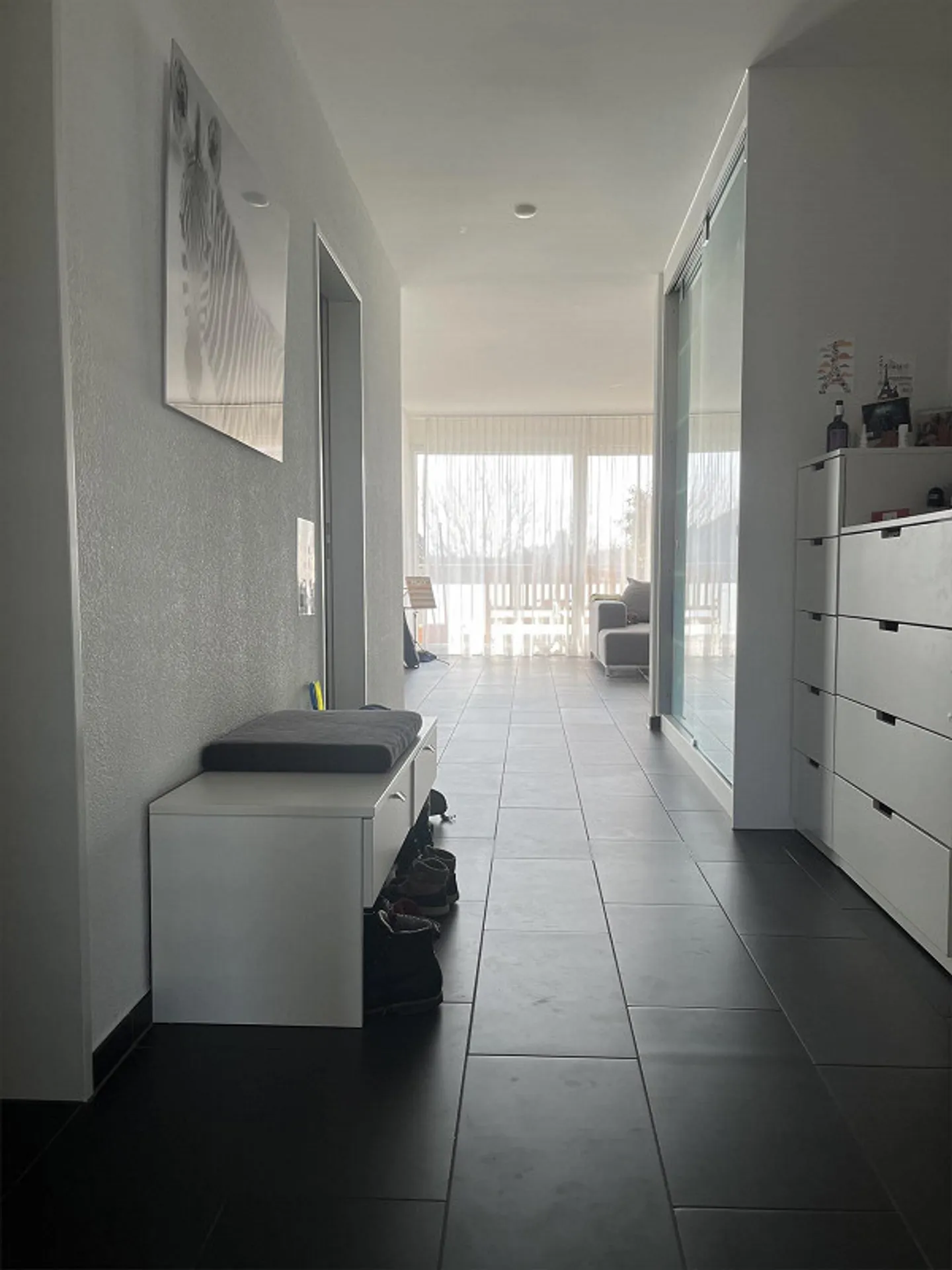 Exklusive Wohnung mit grosser Terrasse - Foto 4 von 12