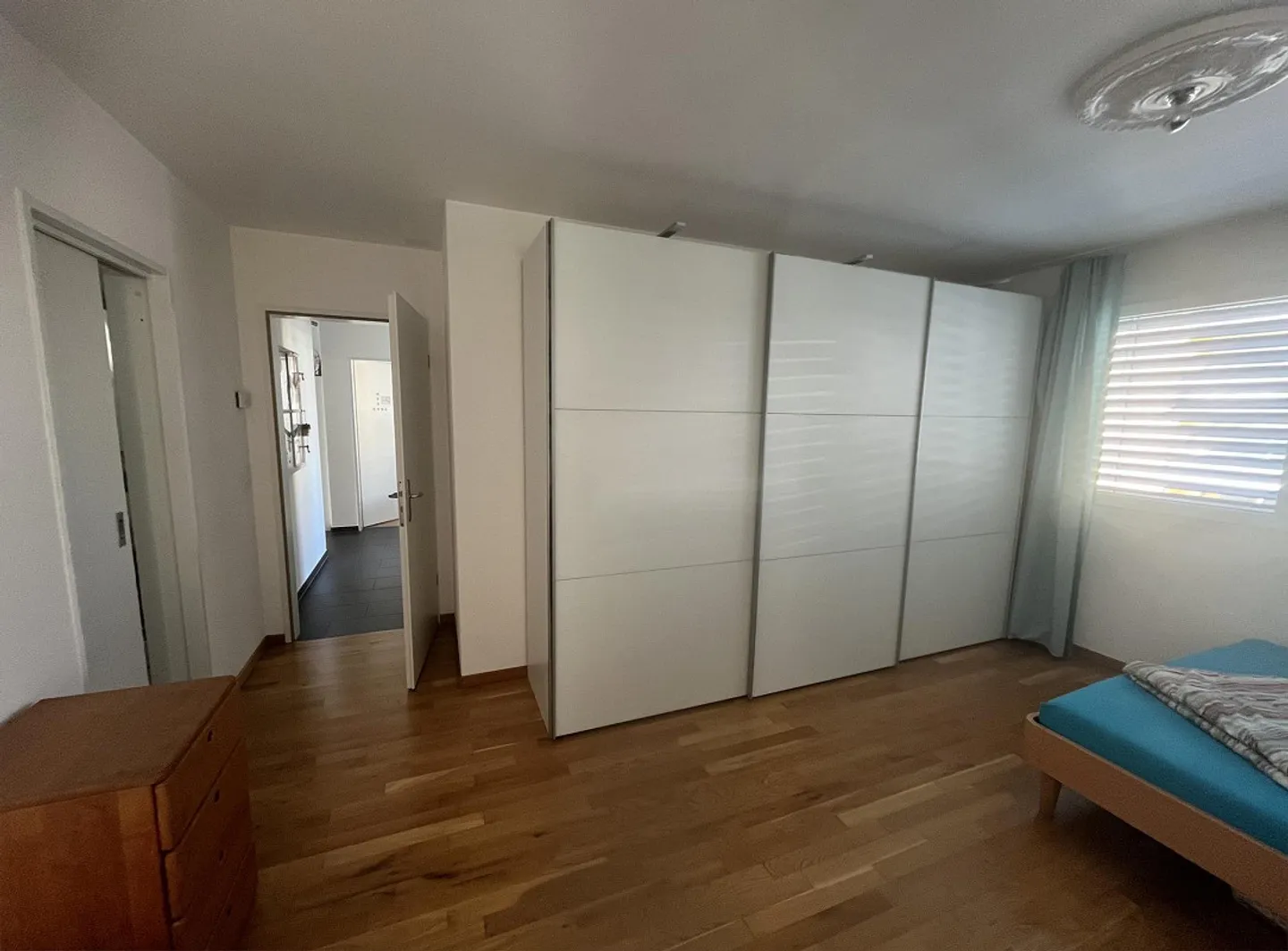 Exklusive Wohnung mit grosser Terrasse - Foto 5 von 12