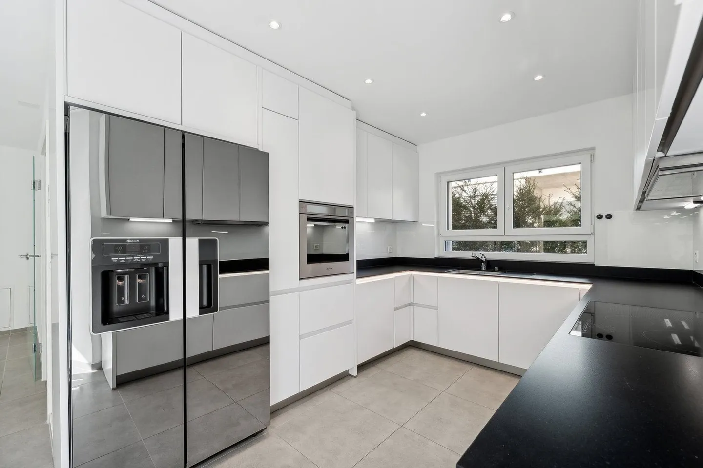 Ihr neues Zuhause: Modernes 5.5-Zi.DEFH - Foto 3 von 13