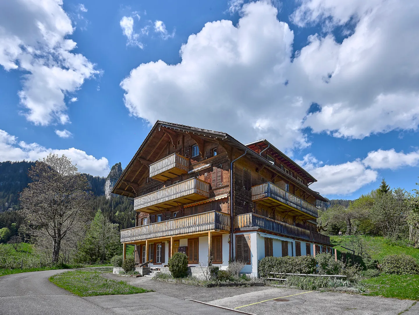 Chalet with Stunning Lake View - Photo 1 of 7