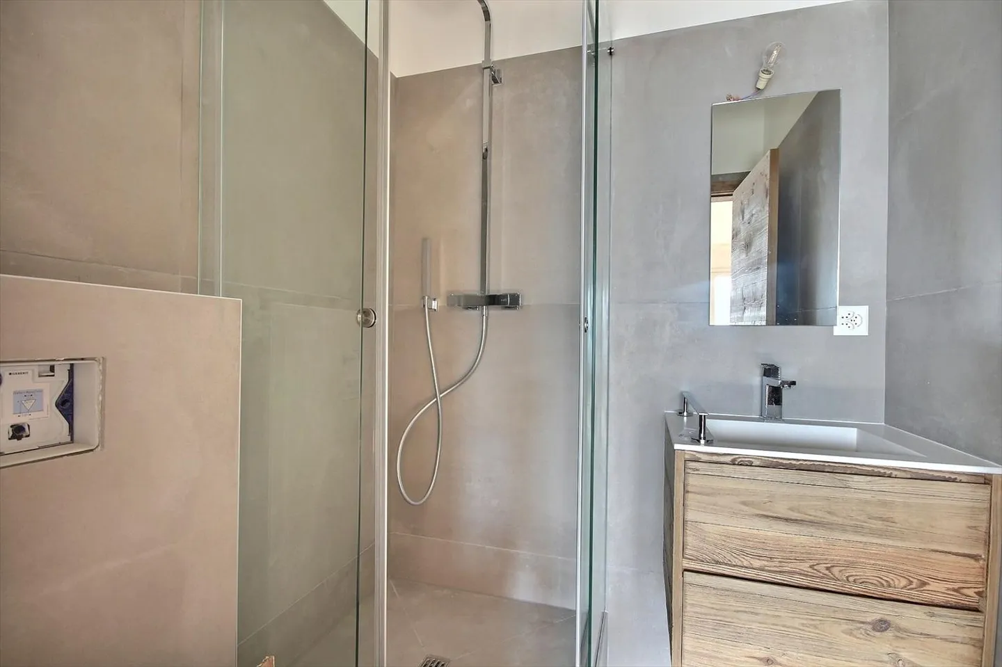 Bellissima casa a schiera completamente ristrutturata con vista panoramica - Foto 7 di 13