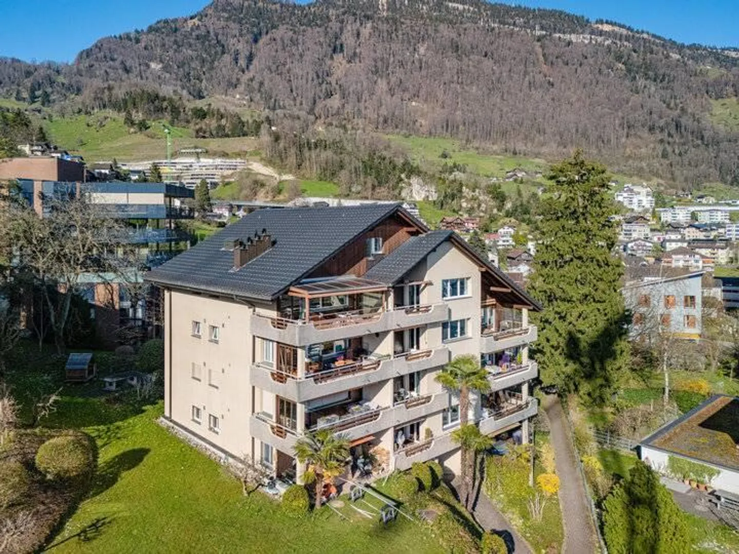 WONDERFUL MAISONETTE APARTMENT WITH A DREAM VIEW - Photo 7 of 8
