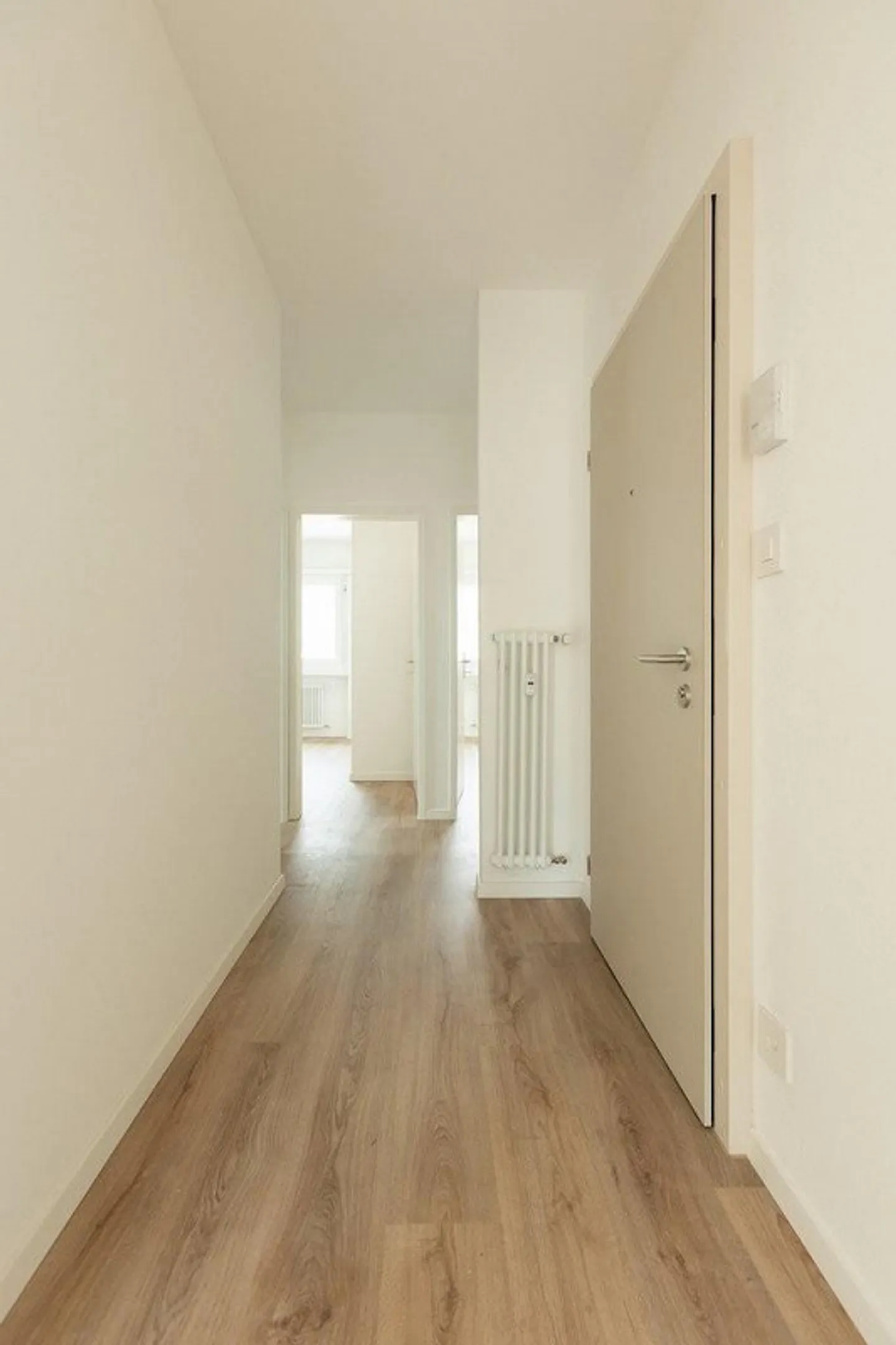 Charmante Wohnung in Bellinzona - Foto 3 von 8