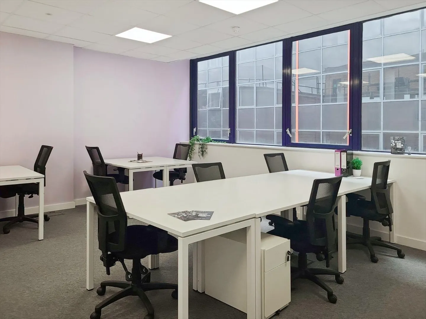 Bureaux en open space pour 10 personnes à Regus Main Station - Photo 14 sur 16