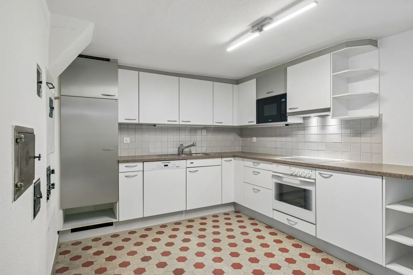 Charmantes 4-Zimmer-Reihenhaus (Flarz) mit grosszügigem Garten und Renovationspotential - Photo 4 sur 15