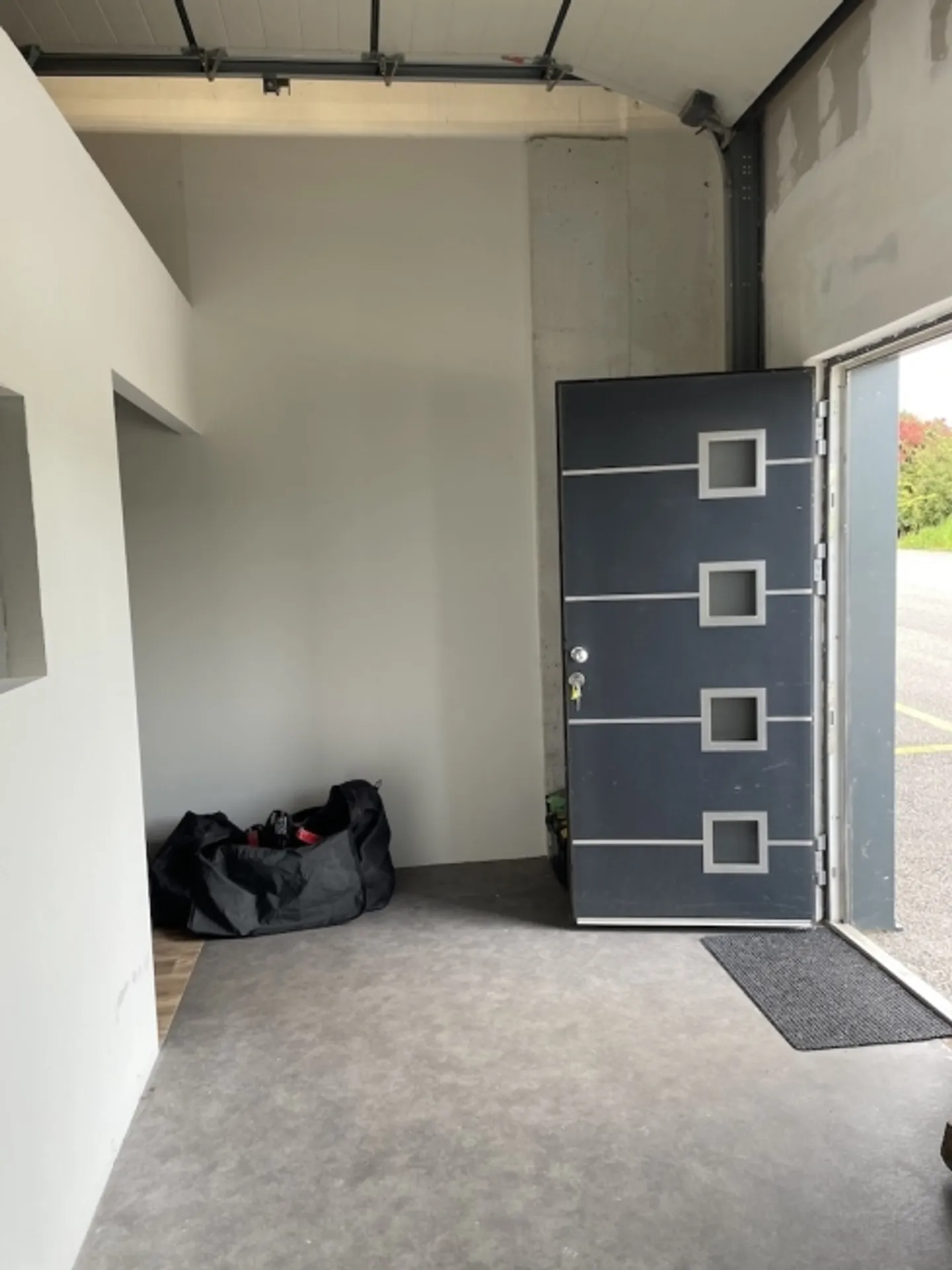 35 m2 Laboratorio negli Ateliers de la Côte - Fornitura e flusso d'acqua - Foto 5 di 5