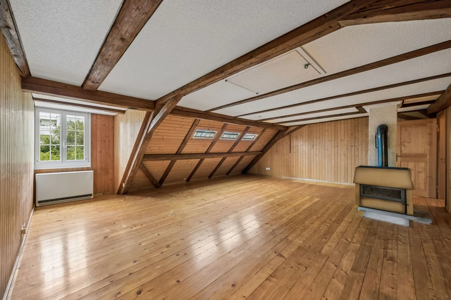 Charmantes 4-Zimmer-Reihenhaus (Flarz) mit grosszügigem Garten und Renovationspotential - Photo 9 sur 15