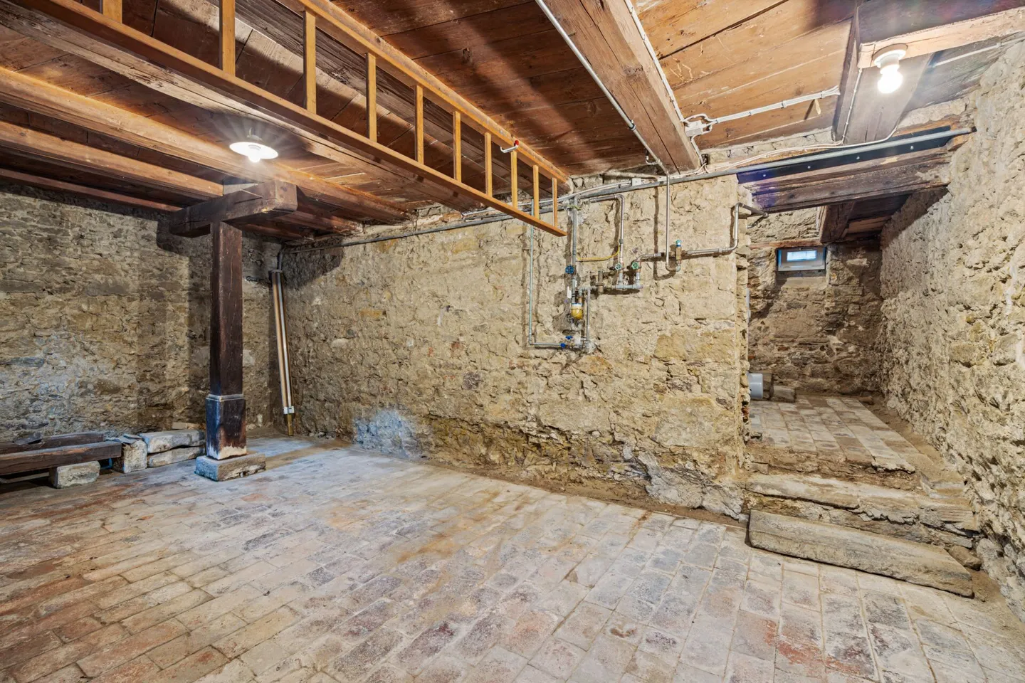 Charmantes 4-Zimmer-Reihenhaus (Flarz) mit grosszügigem Garten und Renovationspotential - Photo 12 sur 15