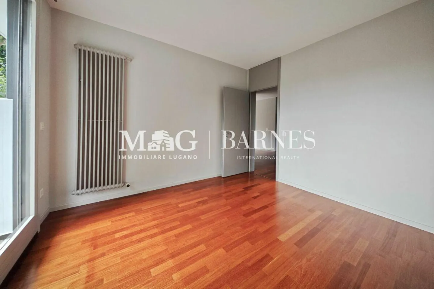 Collina d'Oro: Comfortable and Cozy 3-Bedroom Apartment in a Strategic Location near TASIS - Photo 10 of 13