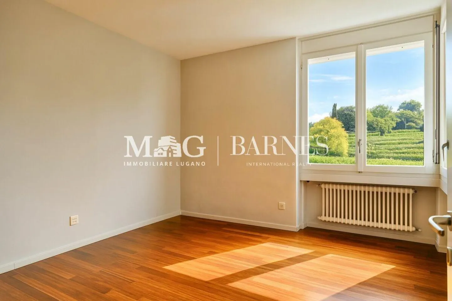 Collina d'Oro: Comfortable and Cozy 3-Bedroom Apartment in a Strategic Location near TASIS - Photo 12 of 13