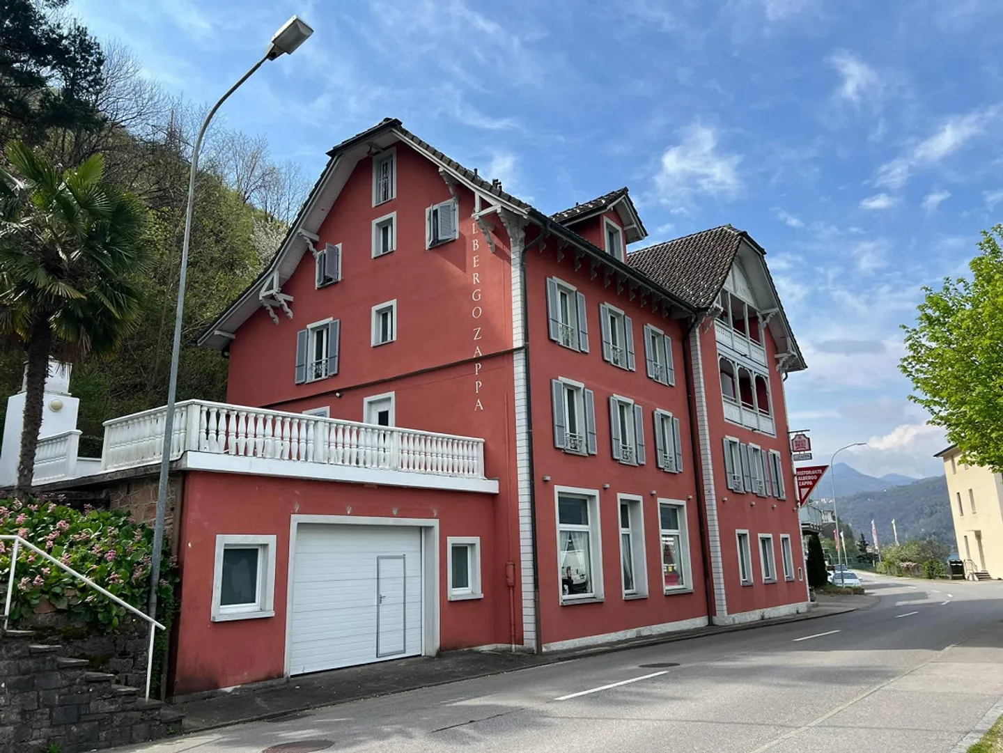 Hotel Storico Fronte Lago - Foto 2 di 13