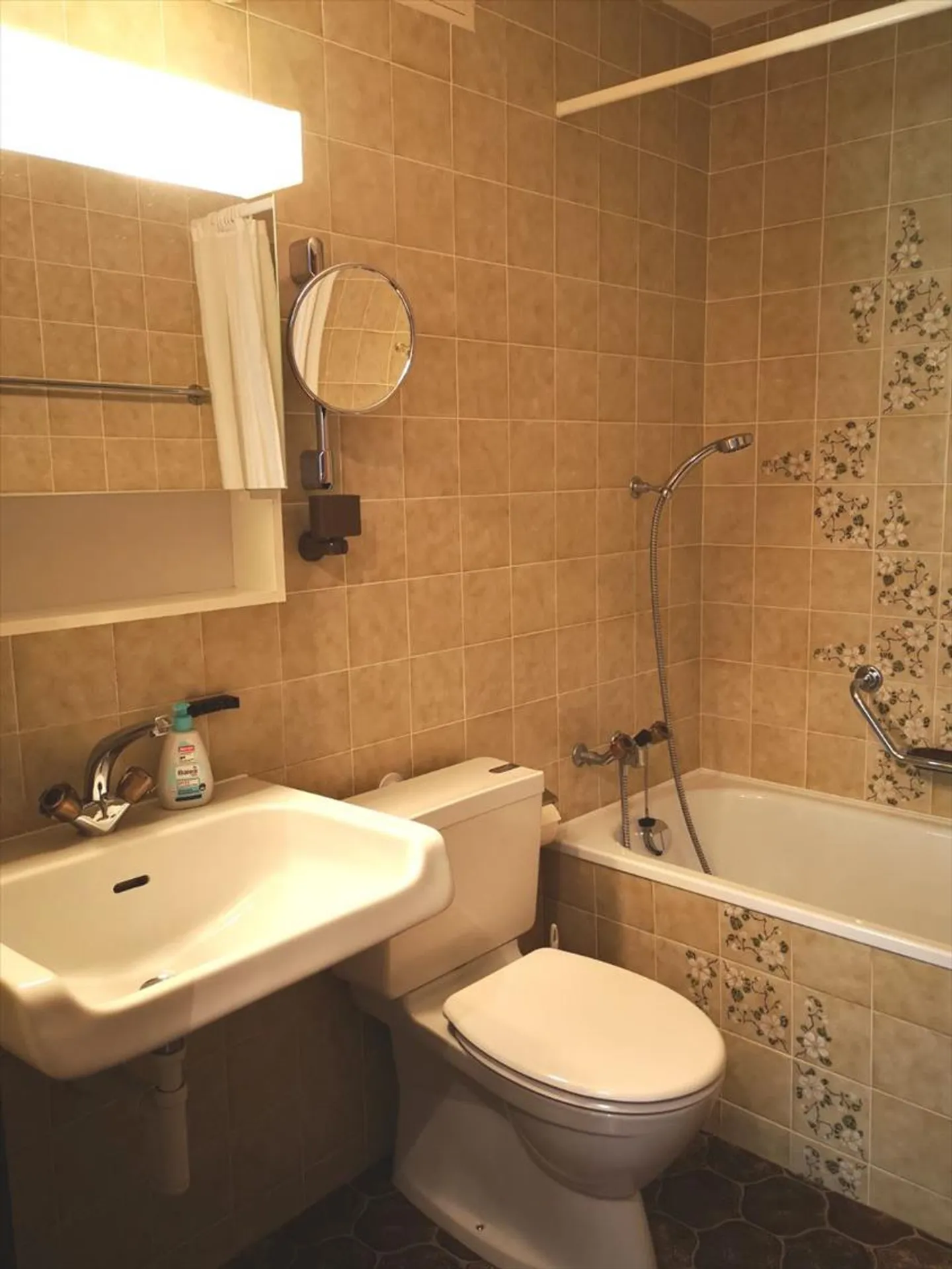 Furnished 3.5-room apartment - Photo 11 of 12