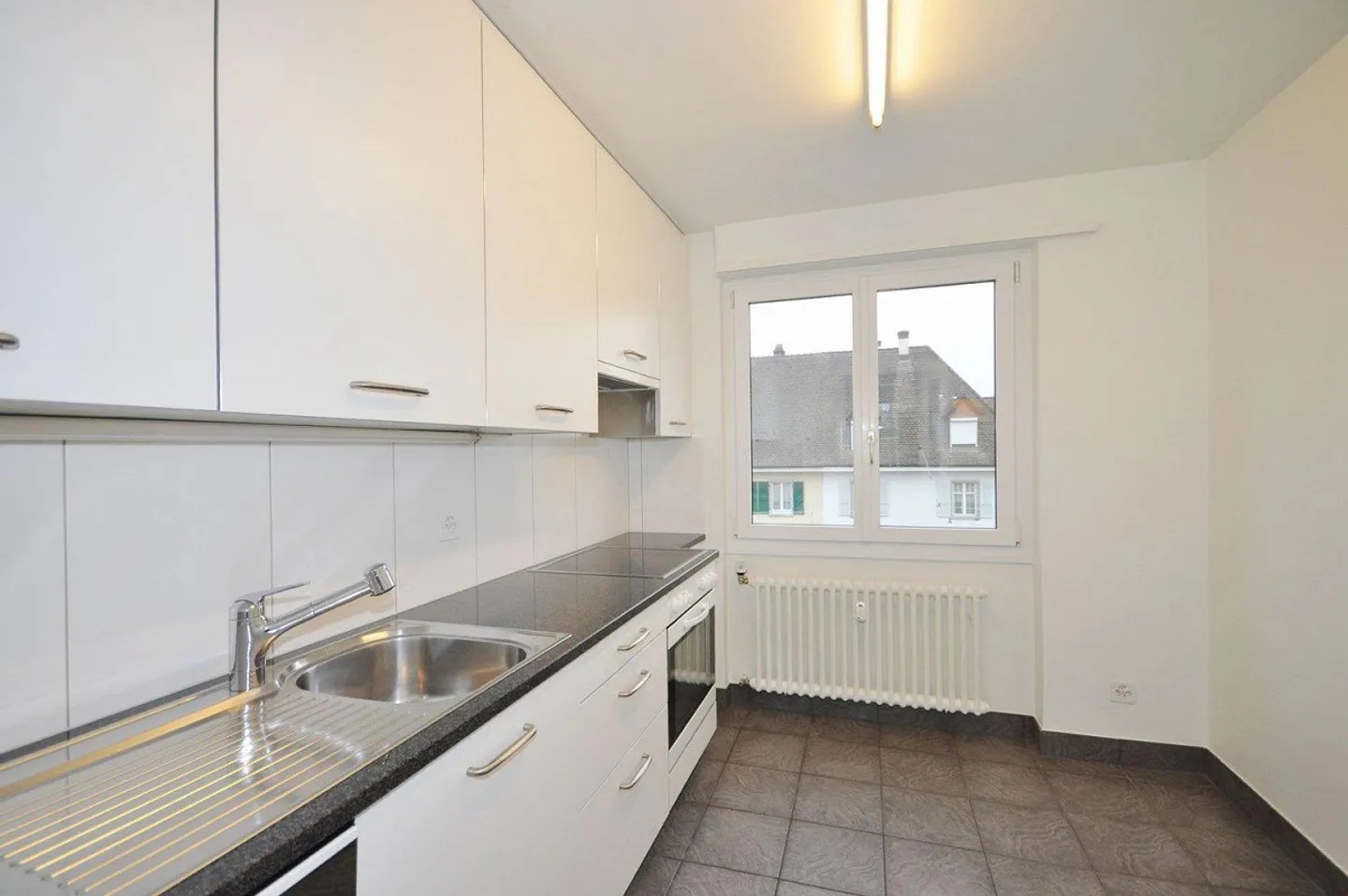 Appartamento moderno ad Allschwil per single e coppie - Foto 3 di 7