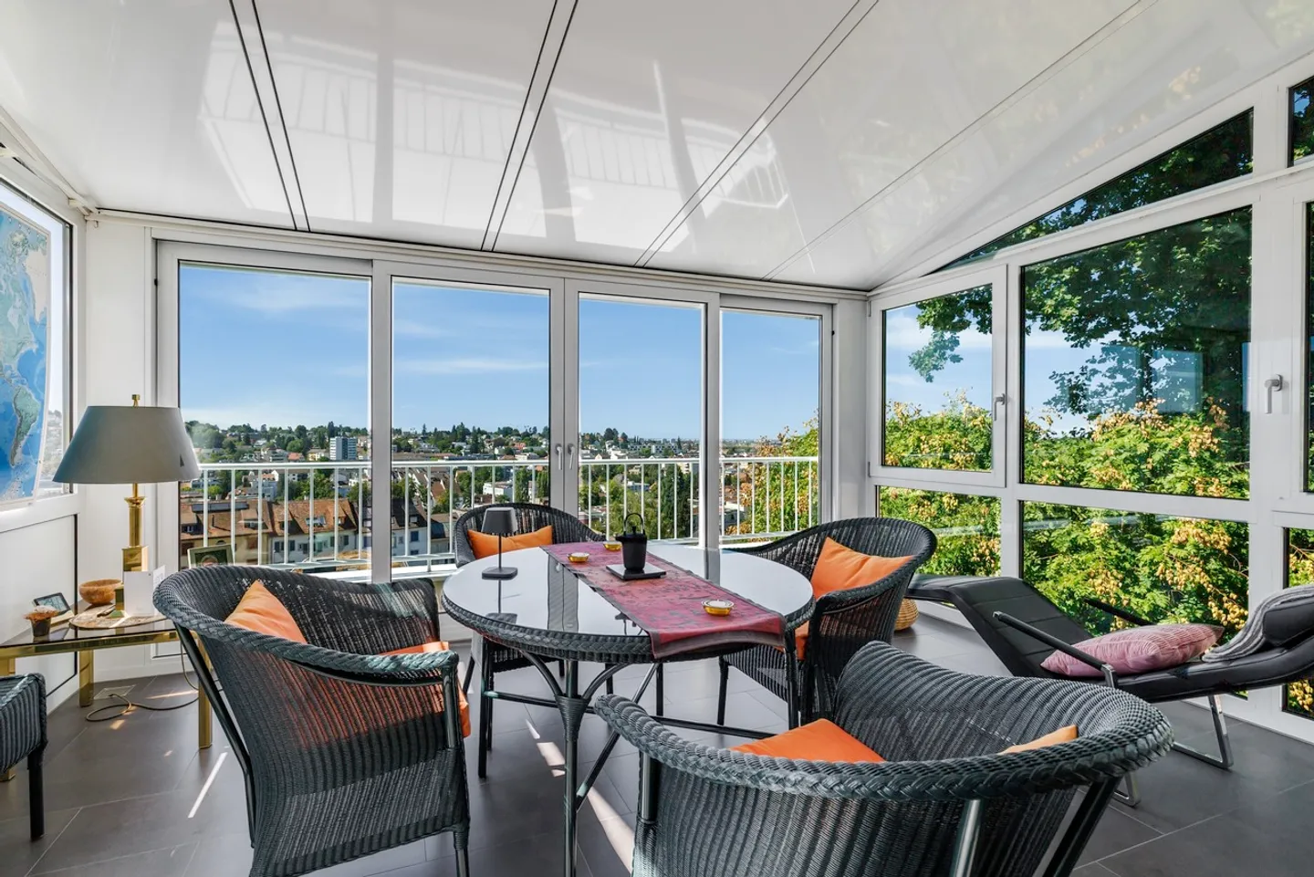 Exklusive Terrassenwohnung mit Aussicht - Foto 2 von 18