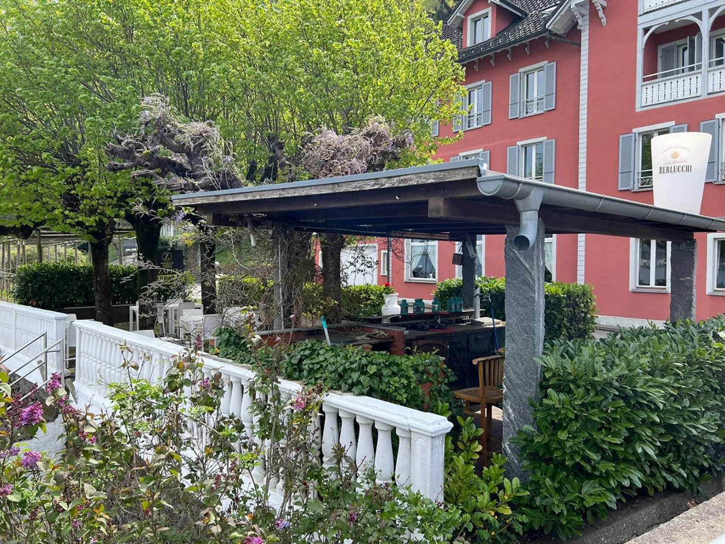 Hotel Storico Fronte Lago - Foto 3 di 13