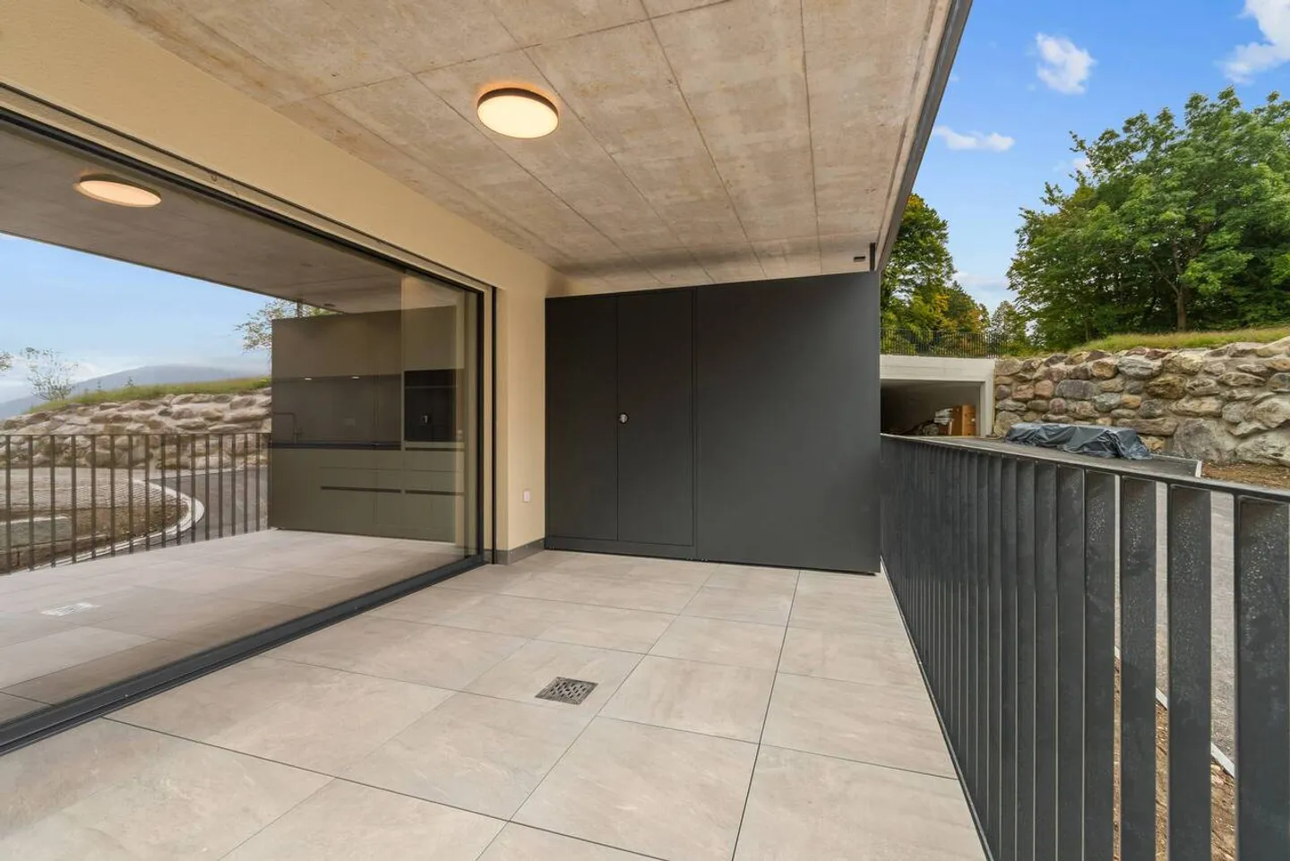 Appartamento in affitto - Foto 3 di 13