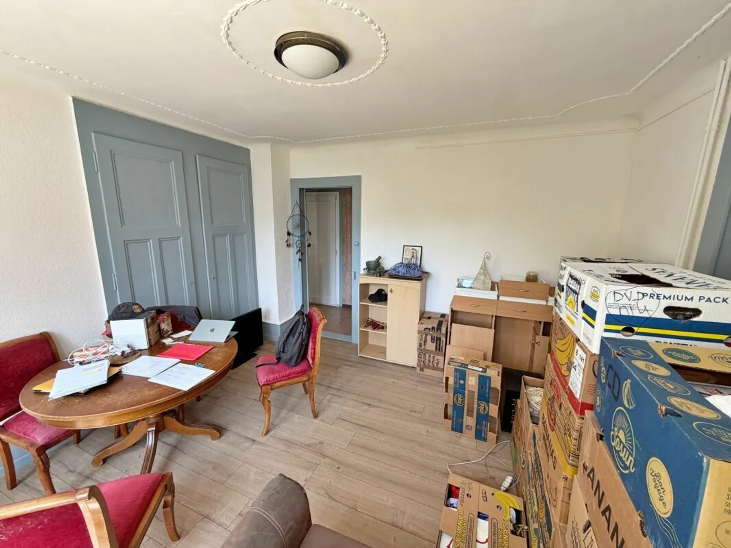 Building_Ste.Croix - Photo 24 of 31