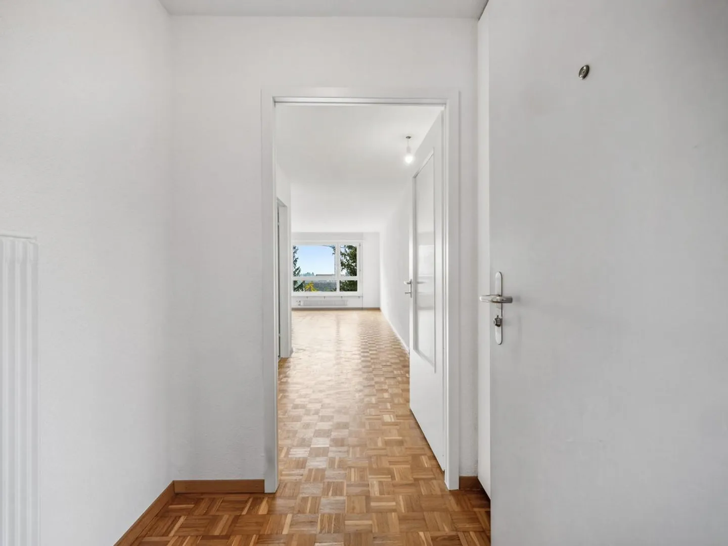 Beautiful and spacious 1.5 room apartment from 1.4.2026 - Photo 5 of 7