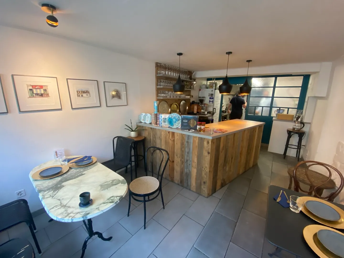 Restaurant located in the heart of the old town - Photo 2 of 20