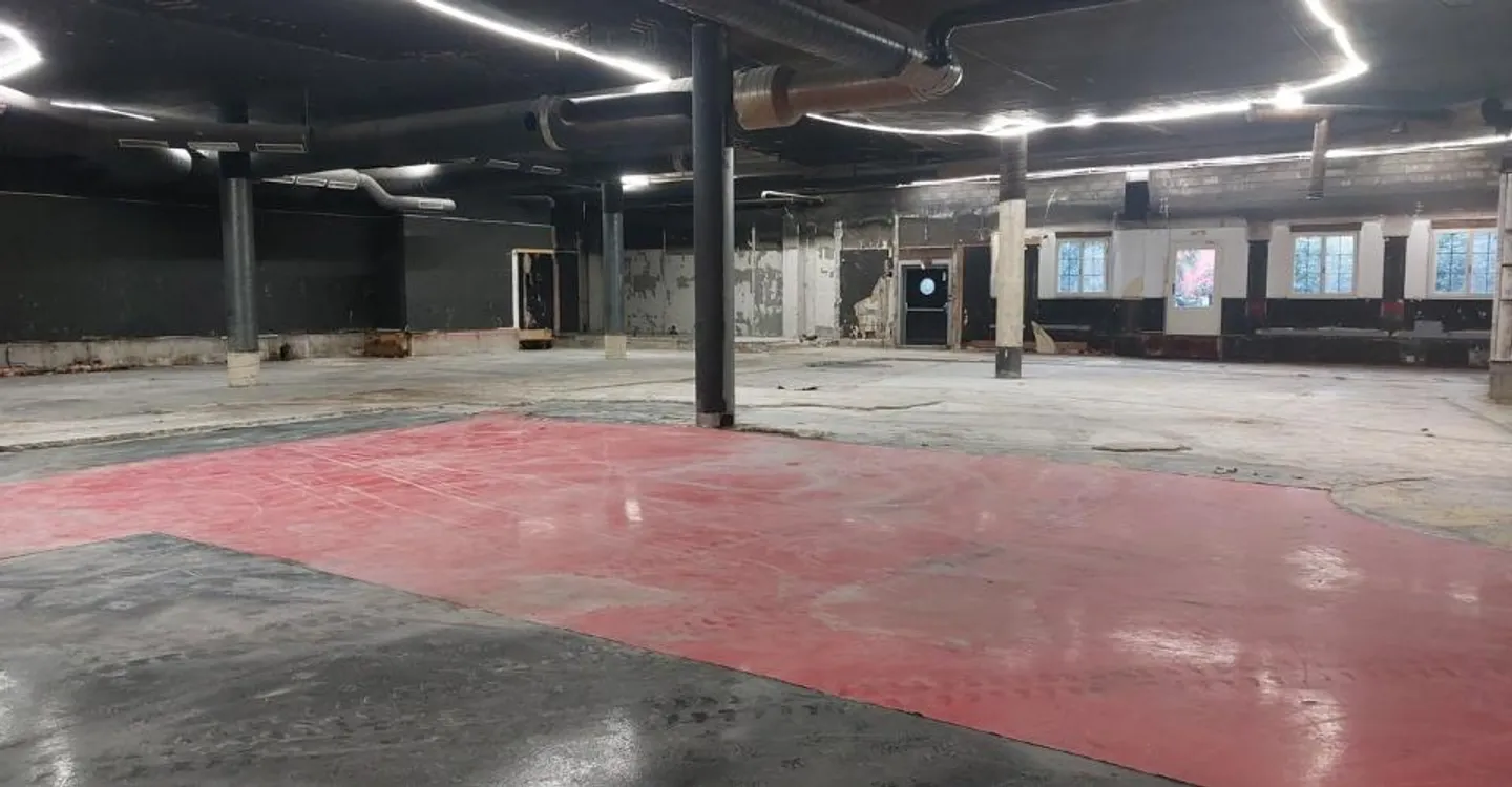 Commercial space - High potential - Good location with visibility - Photo 3 of 4
