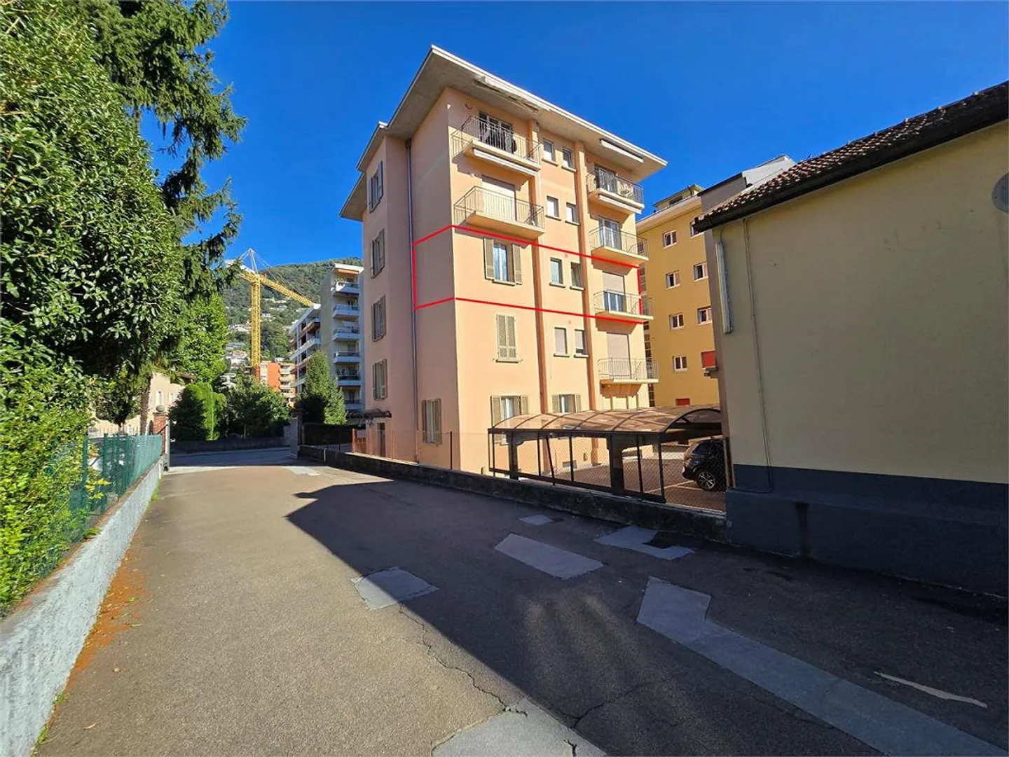 Appartamento 3.5 stanze da ristrutturare - con parcheggio coperto - Foto 1 di 13