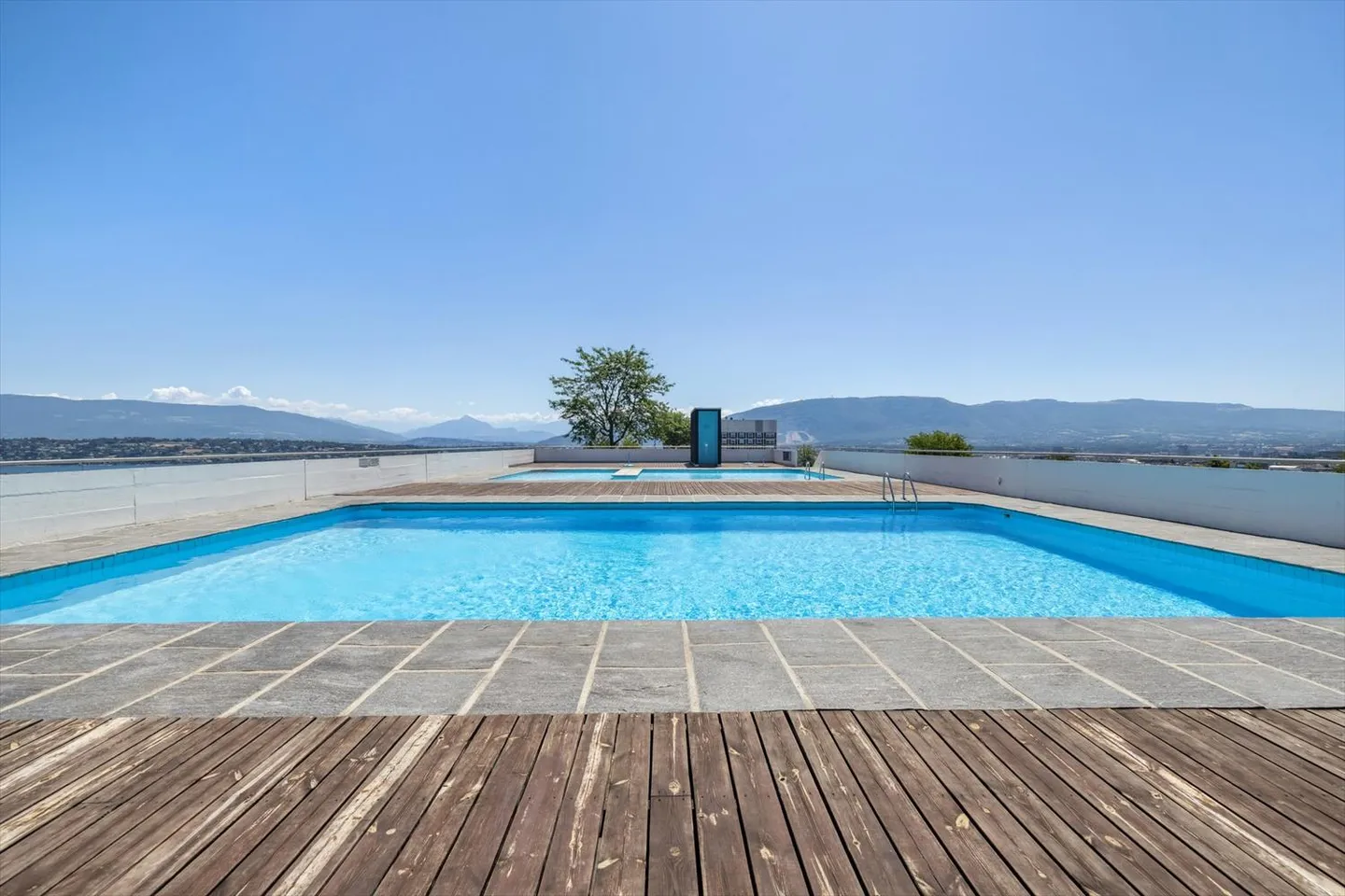 Vista mozzafiato sul lago? Elegante appartamento di 5 stanze a Petit-Saconnex, Ginevra - Foto 6 di 10