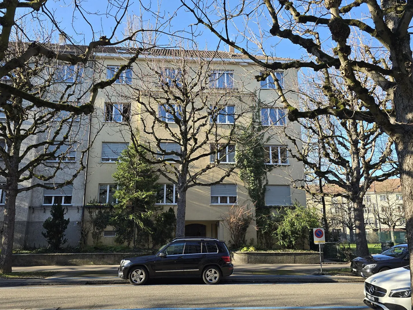 Renovated old apartment near Helvetiaplatz - Photo 1 of 8