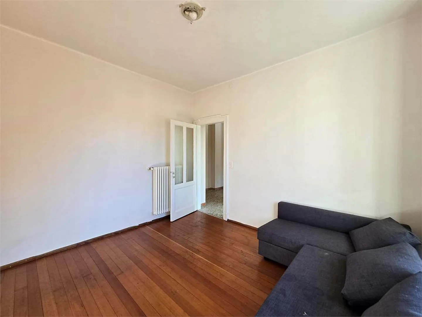 Appartamento 3.5 stanze da ristrutturare - con parcheggio coperto - Foto 12 di 13