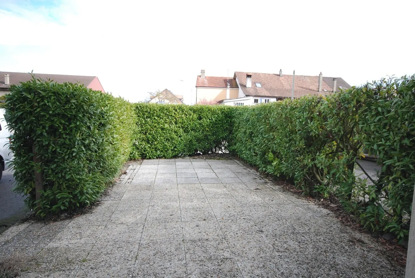Stunning 4.5-room apartment in the heart of the village! - Photo 9 of 10