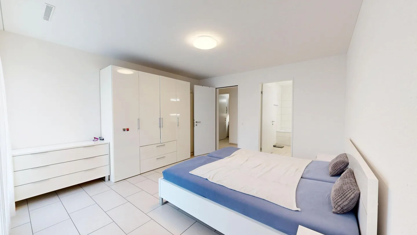 Lumière, Espace et Qualité de Vie - Votre Nouveau Foyer à Kirchenfeldmatt - Photo 6 sur 15