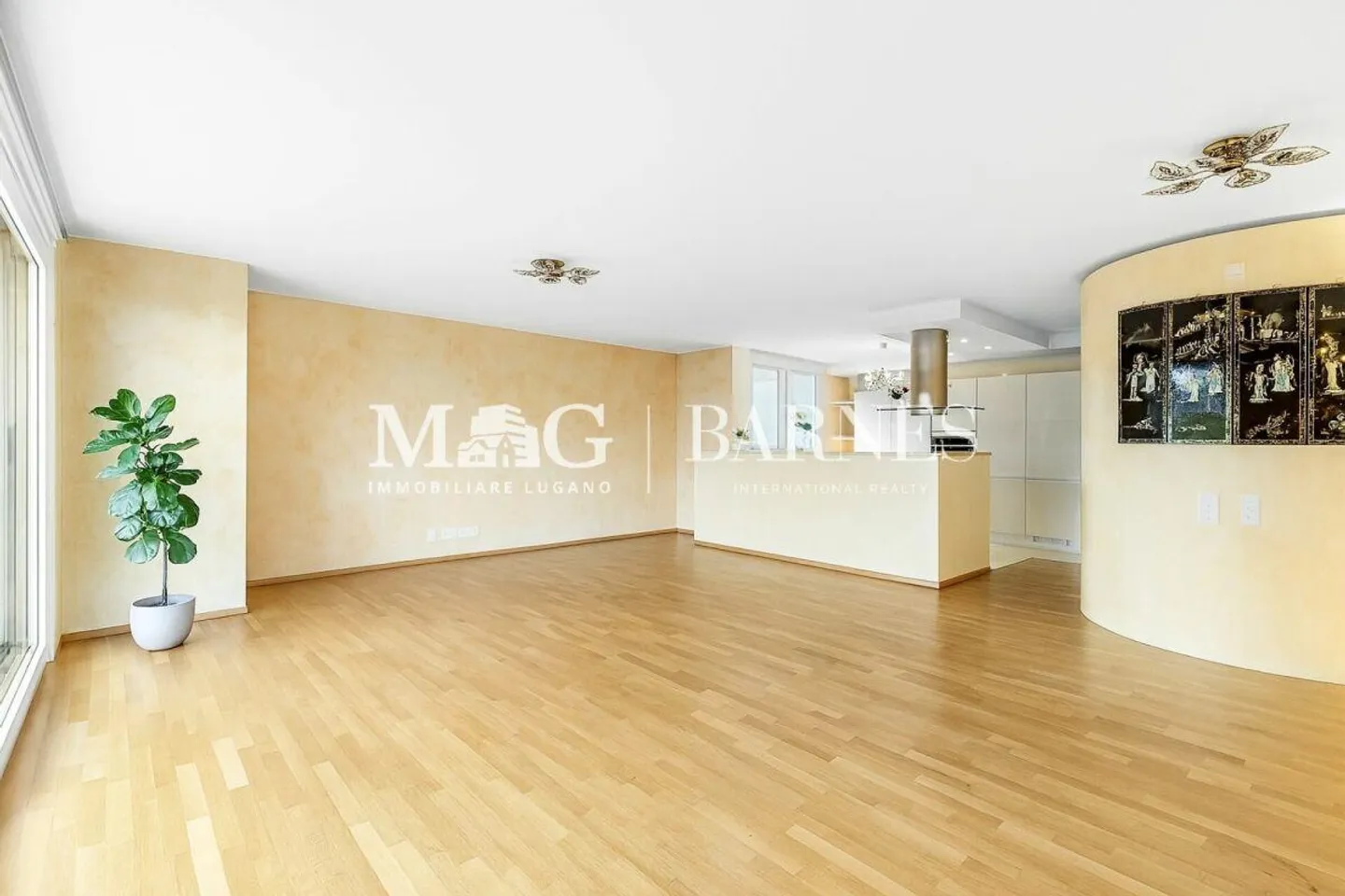 Lugano Centro - Appartamento 4,5 locali con terrazza panoramica e vista lago - Foto 3 di 11