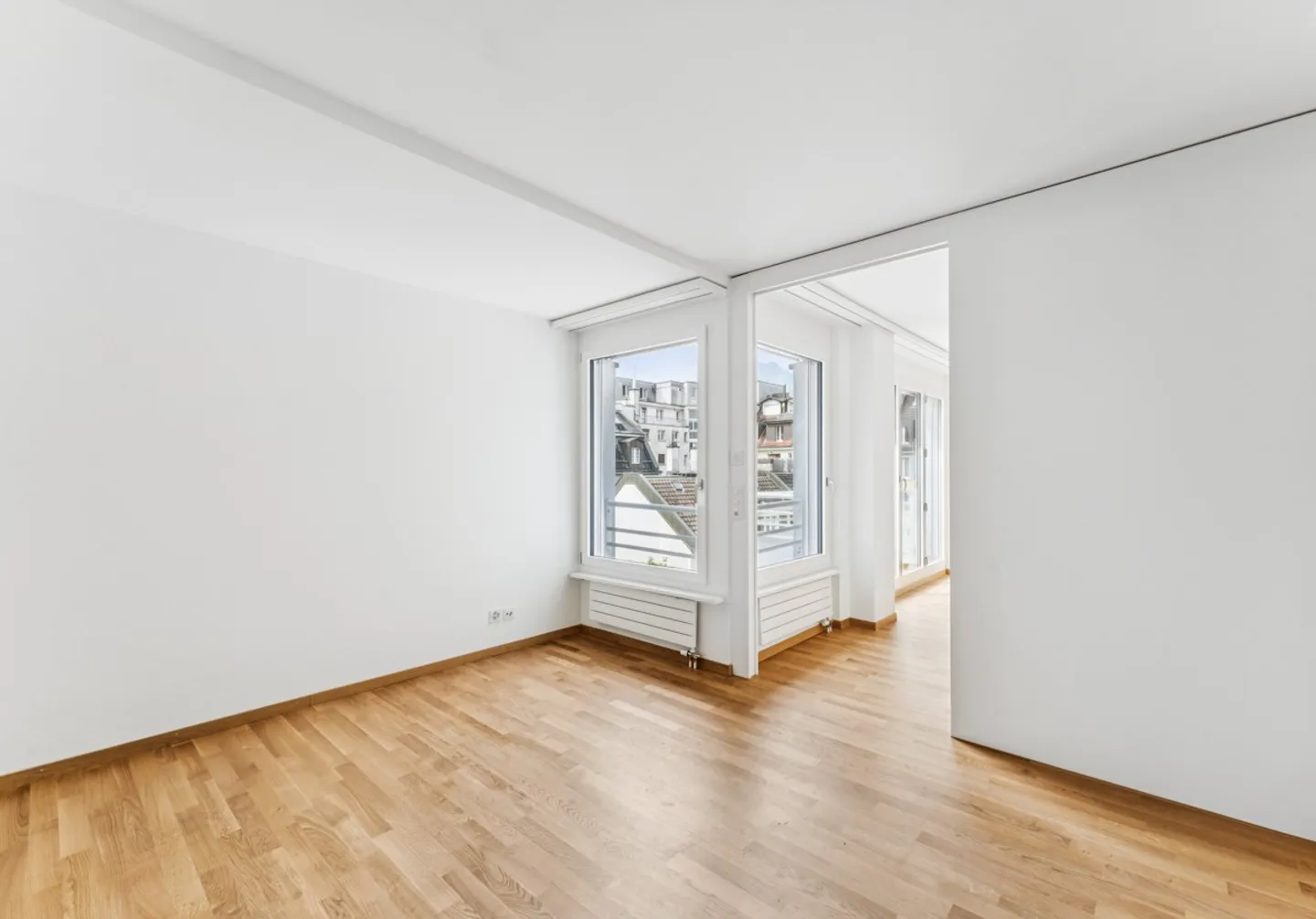 2 Room Apartment - Urban Living and Quality of Life Combined - Photo 6 of 7