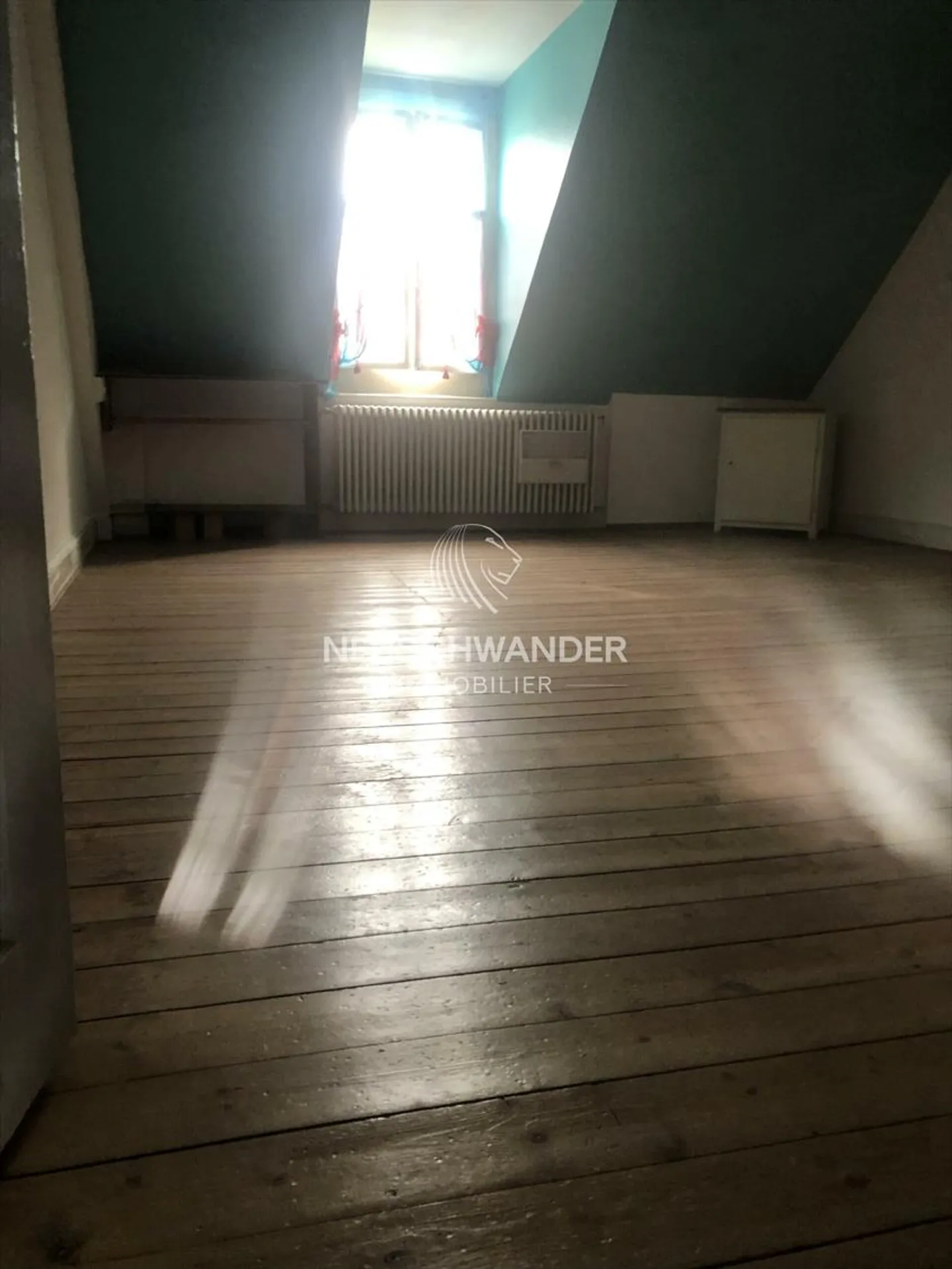 Galetas 1 stanza - Foto 4 di 5