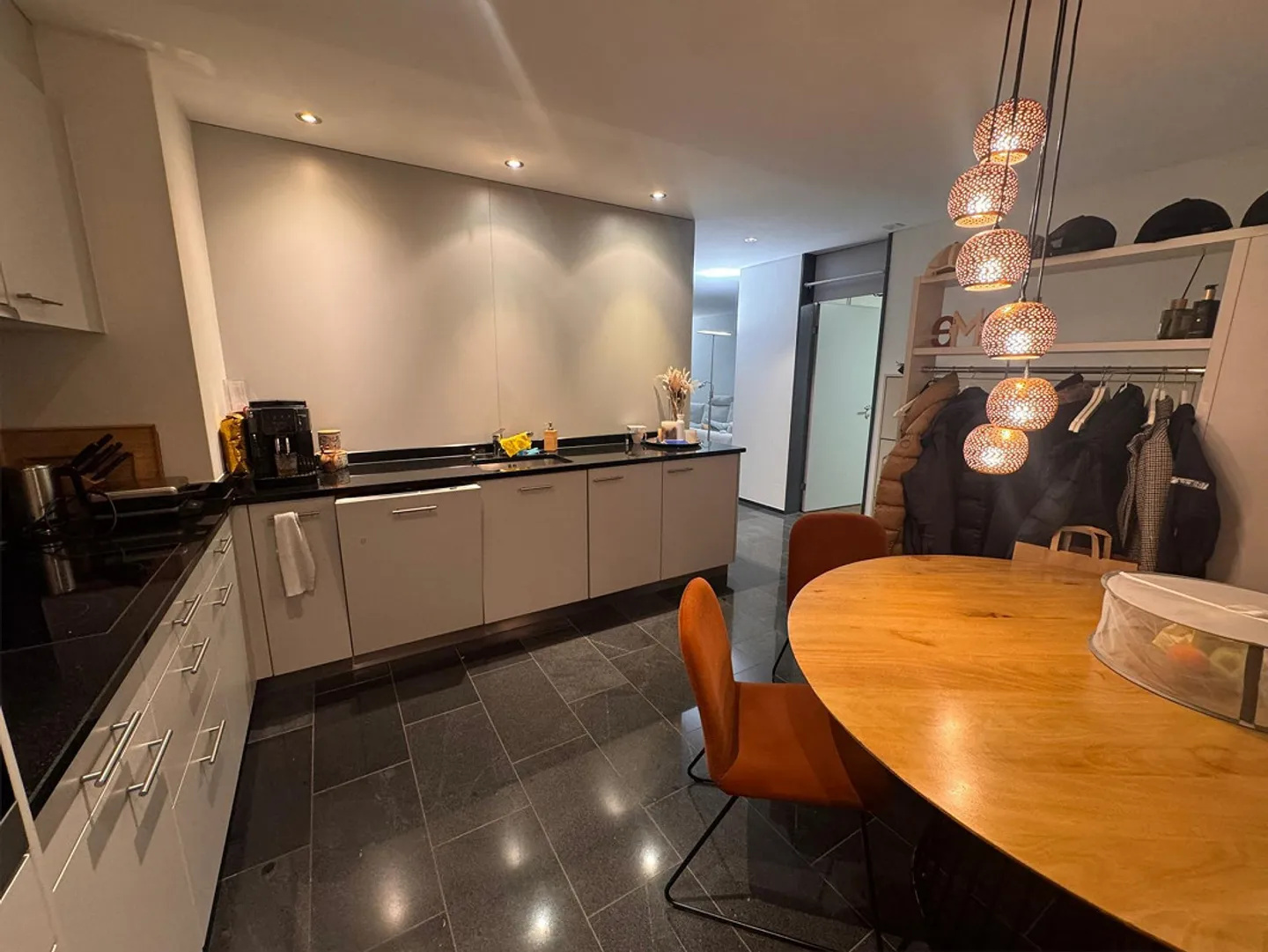 Beautiful and well-kept 3.0-room ground floor apartment - Photo 6 of 15