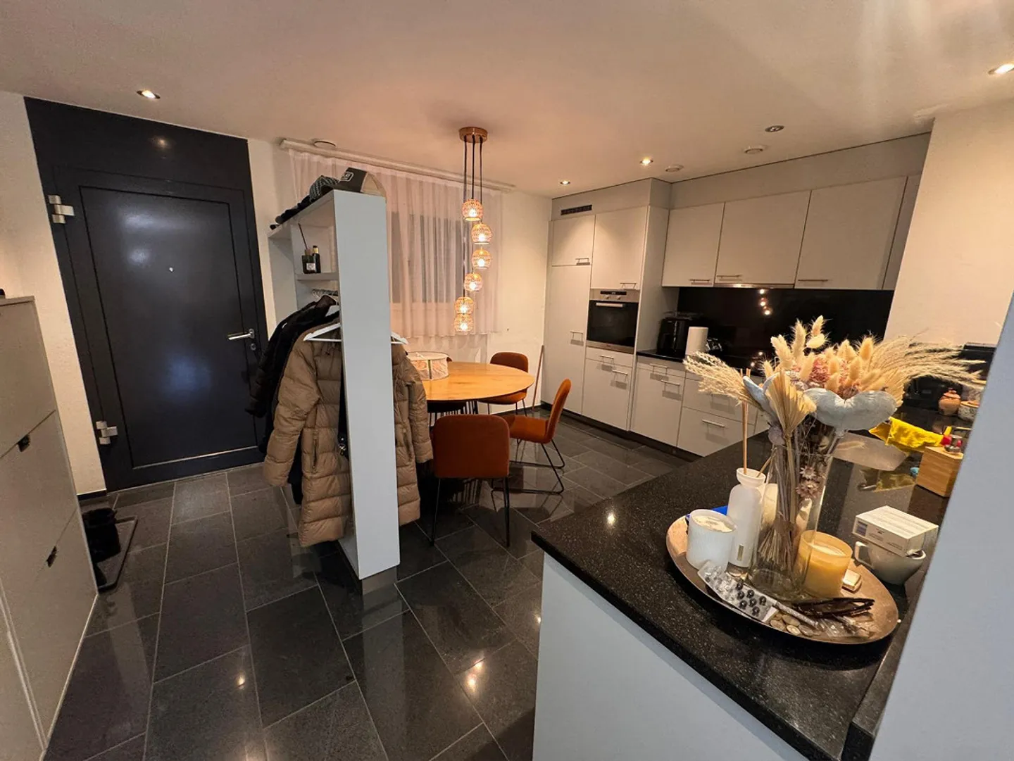 Beautiful and well-kept 3.0-room ground floor apartment - Photo 7 of 15