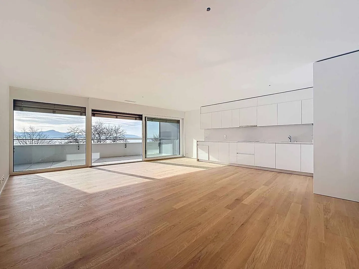 New promotion: 3.5 room apartment with covered balcony - Photo 1 of 13