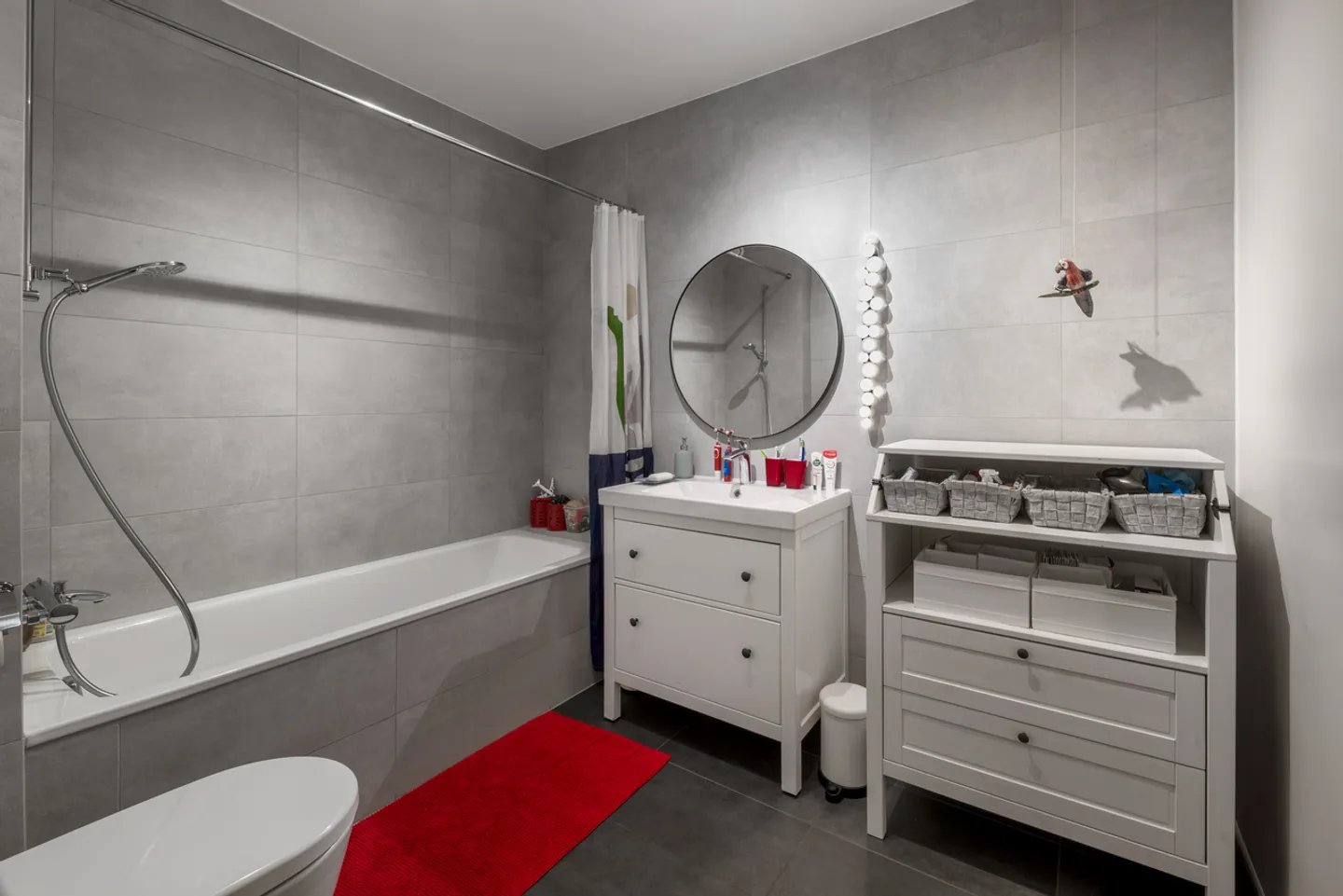 Bright 6-room apartment renovated with large balconies - Photo 11 of 12