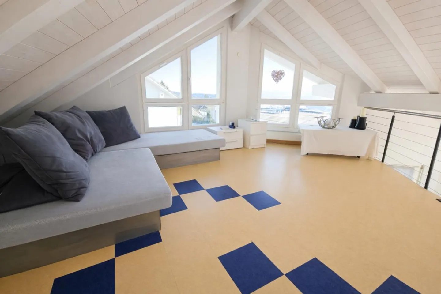 Two residential units - a home full of possibilities - Photo 3 of 12