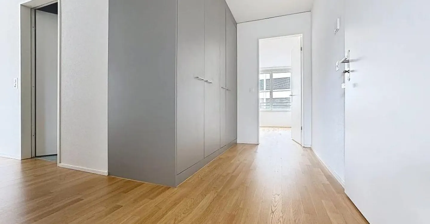 4,5-Zimmer-Wohnung in Visp, verfügbar zum Jahresende - Photo 9 of 12
