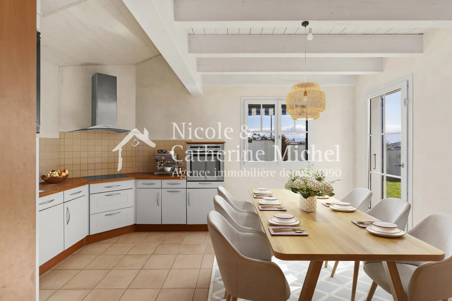 Charming Villa in Prangins - Photo 3 of 13