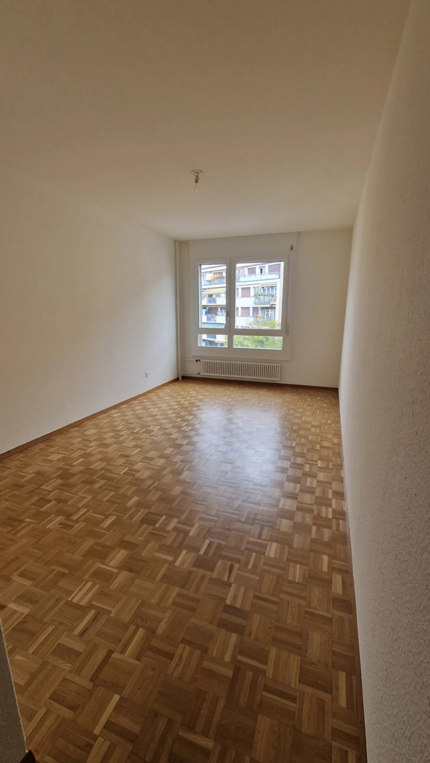 Quartiere EPINETTES - spazioso 3 locali - Foto 3 di 6