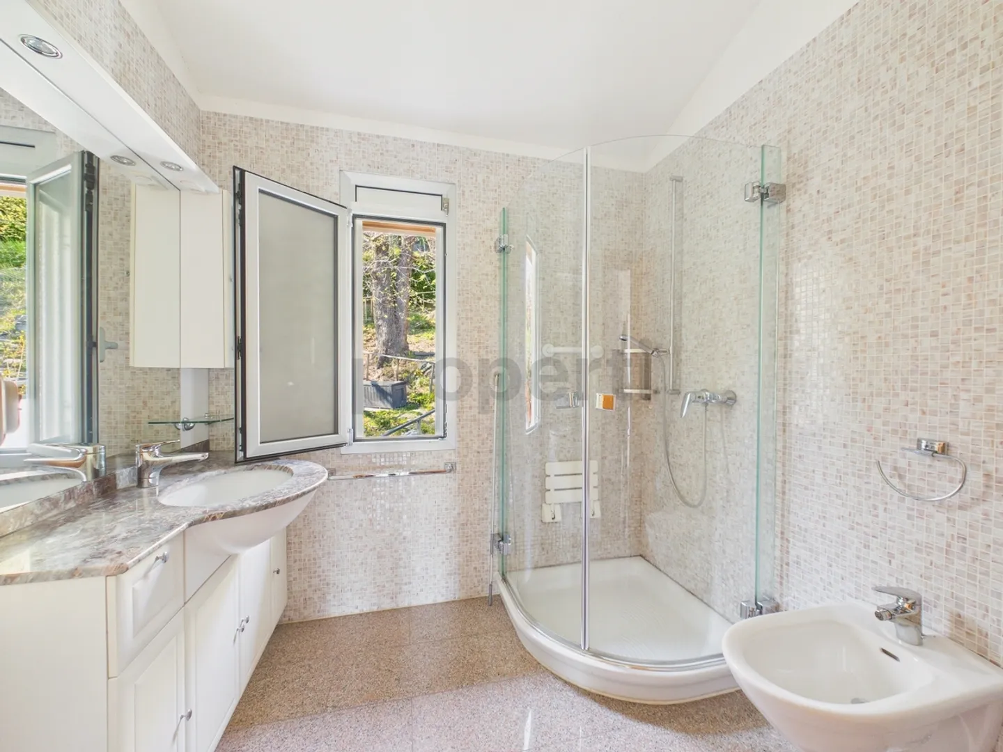 Charming Detached House in Breggia - Photo 11 of 13