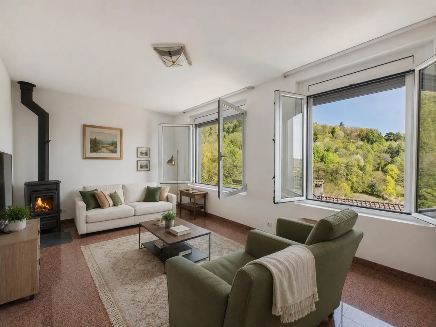 Charming Detached House in Breggia - Photo 4 of 13